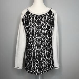 Disney Parks Haunted Mansion Flocked Damask Raglan Long Sleeve Top Women’s Small